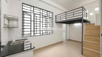 PHÒNG GÁC MÁY LẠNH NGAY NGÃ TƯ CHỢ CẦU QUANG TRUNG, GÀN CVPM