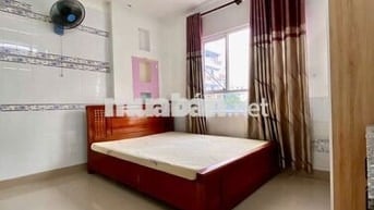 studio ngay trường IUH cơ sở mới có thang máy cửa sổ trời máy lạnh