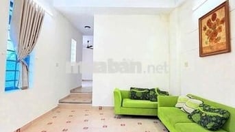 Trương Công Định, Quận Tân Bình, 1 Trệt 2 lầu, 4PN 4WC, 150m2