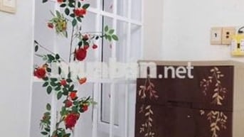 Cho 1-2 người độc thân, thuê phòng Lầu 2, đẹp giá rẻ, đủ nội thất