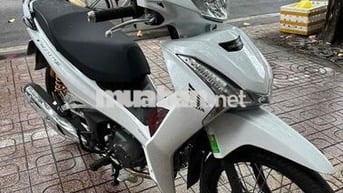 Honda Future 125 Fi 2026 Trắng đỏ đen 900km