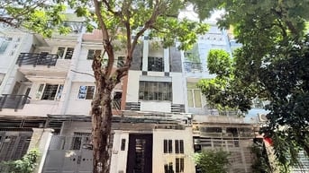 Bán nhà mặt tiền 15 tỷ đường số 30 kdc An Phú Hưng Tân Phong Quận 7 