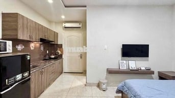 Căn hộ full nội thất CC mới khu Phan Xích Long , quận Phú Nhuận