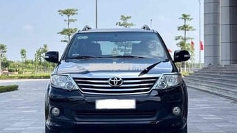 Toyota Fortuner 2014 Tự động Đen
