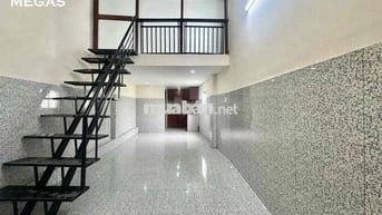 1 TRỆT + 1 LẦU SẴN MÁY LẠNH - RỘNG 40m2 cho để XE ĐIỆN ngay ĐH NTT