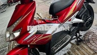 Honda Airblade 110Fi BSTP xe đẹp máy zin êm ạ