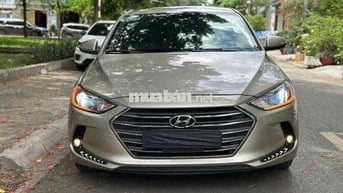 Hyundai Elantra 2019 Vàng cát 90000 km