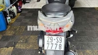 Honda Dylan 150 Bạc 62zz