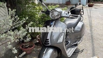 Piaggio Vespa GTS 125 iget 2017 Xám 73.000km