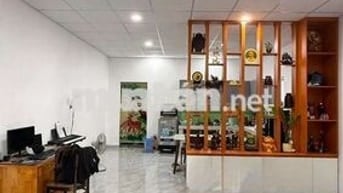 Nhà góc 2 mặt tiền  giữ sổ chính 