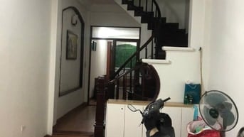 Cho thuê nhà mặt phố Hoàng Sâm, Diện tích sàn 53 m2, 4 tầng