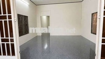 nhà trục chính hẻm nvc lộ ô tô tới nhà