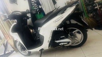 Honda Vision 2026 Trắng 2100km