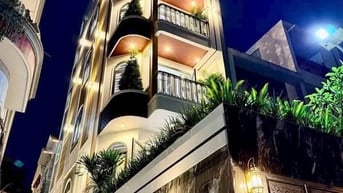⭐️Siêu phẩm 5 Lầu THANG MÁY tuyệt đẹp Cao cấp đường rộng 12m góc 2 mặt