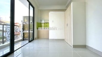 PHÒNG BAN CÔNG MỚI XÂY GẦN VÒNG XOAY LÊ ĐẠI HÀNH - LOTTE