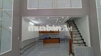 nhà mới như hình kế bên trường nguyễn hiền, 2pn 2wc  ,di gv gần 