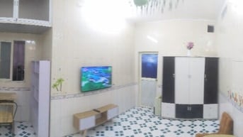 Nhà riêng hộ gia đình ngõ 79 Cầu Giấy, full đồ, 1N1K1B1WC 45m2