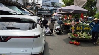 💥NHÀ ĐẸP 2 MẶT TIỀN HẺM XE TẢI – full nội thất vừa ở vừa buôn bán.