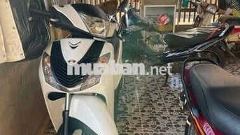 Honda SH Trắng