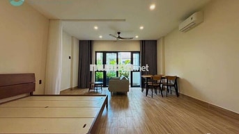 CHO THUÊ CHDV BAN CÔNG CUỐI NGUYỄN THÁI SƠN GẦN VĂN LANG -CÔNG NGHIỆP 