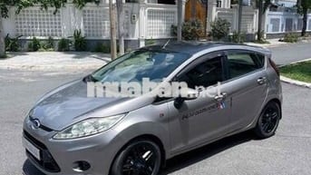Ford Fiesta 2011 Xám 5 chỗ