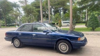 Toyota Camry Số tự động màu Xanh