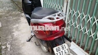 Honda Lead 110 2011 Đỏ