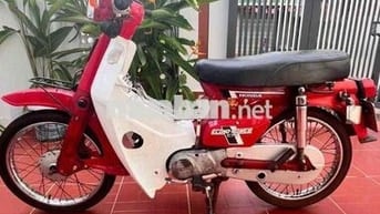 Honda Super Cub 50 Xanh trắng Cổ điển