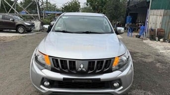 Mitsubishi Triton Bạc 2017 MT 1 cầu