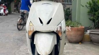 Honda SCR Trắng