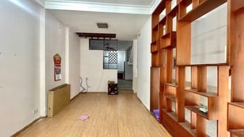 Lịch bay định cư đến gần. Chủ cần bán gấp nhà nguyễn xí -6m*20m