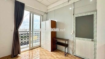 STUDIO BAN CÔNG GẦN EMART PHAN HUY ÍCH