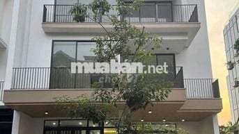 👉 SIÊU PHẨM MT CÙ LAO_Q.PN_8x18m_HẦM TRỆT 3 LẦU, THANG MÁY.