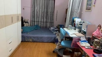 Cho thuê nguyên căn nhà4tầng3 ngủ khép kín, đủ đồ khu nguyễn chính