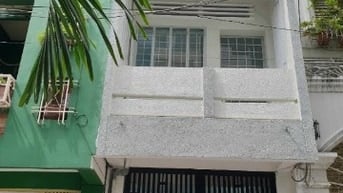 Cho thuê nhà HXT 176 Đặng Văn Ngữ, 3 tầng vừa ở kết hợp KD giá 20tr