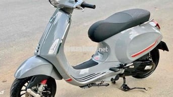 Vespa Sprint 125 ABS 2022 Xám Xi Măng – Chính Chủ