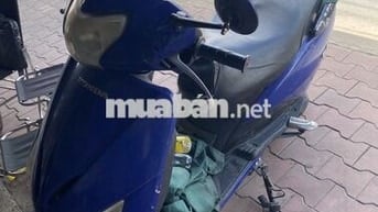 Bán xe máy lead hãng honda đang dùng giá rẻ 6tr.