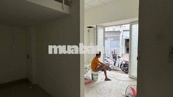 Cho Thuê Mặt Bằng CÓ CHỖ Ở LẠI Tại Hẻm 502 Huỳnh Tấn Phát Quận 7