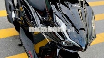 Airblade 125 4Val mẫu 2024 Đen bóng 9.000km bstp
