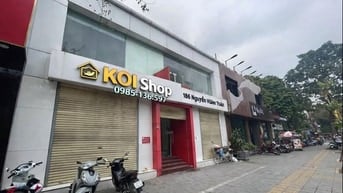 Thuê gấp MBKD tại Phạm Ngọc Thạch mặt tiền khủng 23m 