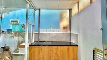 HẺM Ô TÔ ĐỖ CỬA - 27m2 - 4 TẦNG - THÍCH QUẢNG ĐỨC - GIÁ 4.5 TỶ