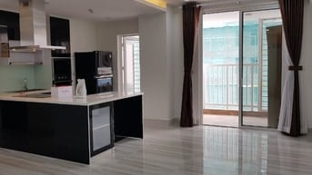 Cho thuê căn hộ chung cư Nguyễn Phúc Nguyên, Q3, 105m2, 3PN, 15tr