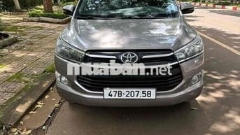 gd cân bán Toyota Innova E 2018 chính chủ