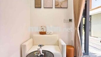 NHÀ THÍCH QUẢNG ĐỨC P5 PHÚ NHUẬN 3 TẦNG HẺM XE HƠI 2.95 TỶ TL