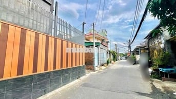LÔ GÓC SÁT MẶT TIỀN_ĐƯỜNG NHỰA 6M TRƯỜNG THỌ_NGANG 5.6M_GẦN GA METRO