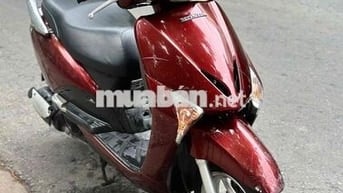 Honda Lead  màu Đỏ