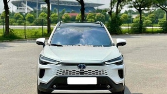 Toyota Corolla Cross HEV 2025 Trắng 8000km