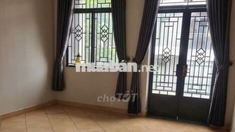 Nhà 5 tầng Mặt tiền Bà Hom, 4.5m x 23m, 4PN, 4WC, cho bán quán ăn luôn