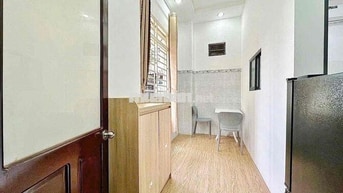CĂN HỘ 1PN PENTHOUSE SÂN THƯỢNG RIÊNG FULL NT (MGR) -GẦN ĐH VHU & HUIT