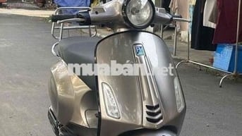 Piaggio Vespa ABS iGet 2017 Xám titan